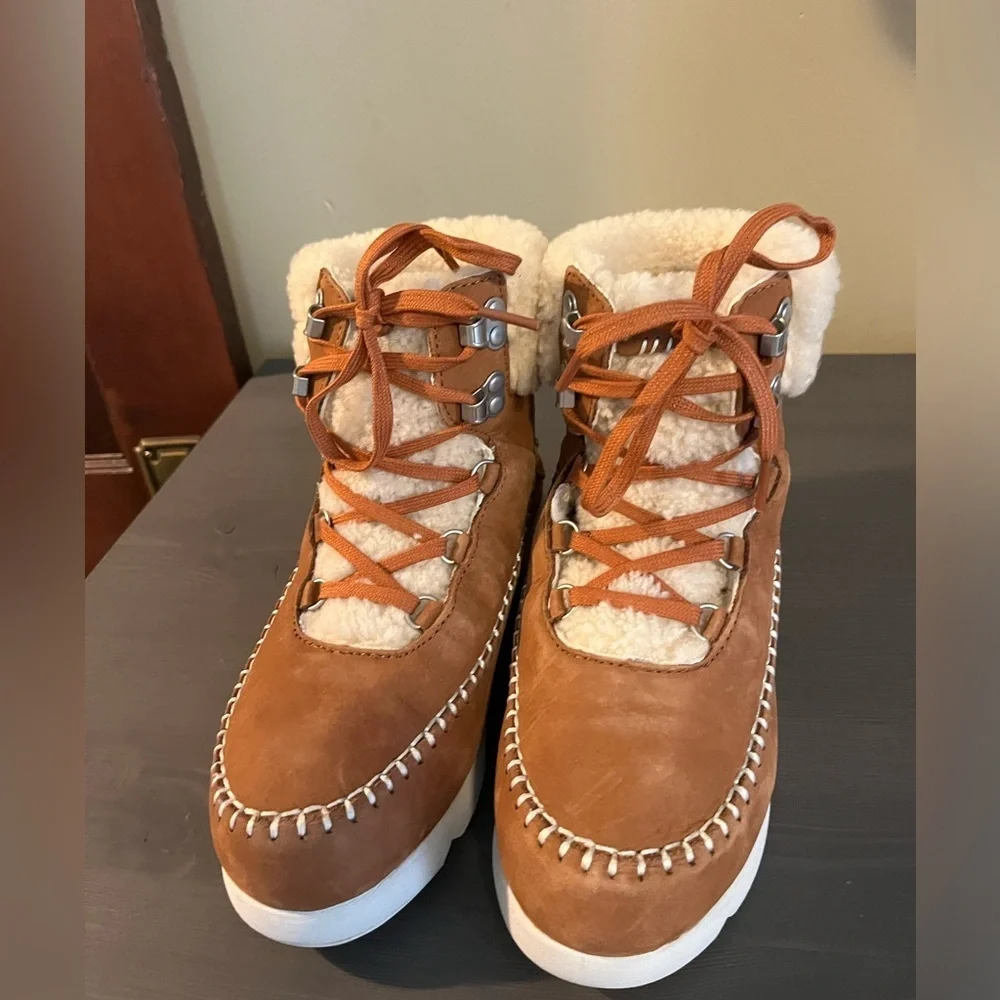 Manitobah Pacific Hiker Waterproof Leather Boots NEW